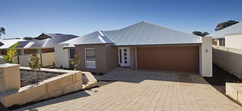 Steele Campbell Building - Builders Victoria 1