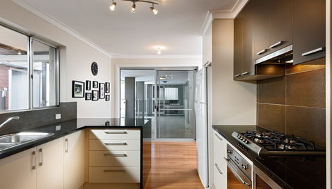 Exactus - Builders Victoria 2