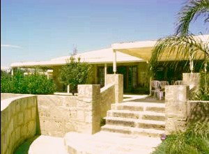 Murchison Rammed Earth - Builders Victoria 2