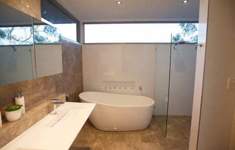 Upstairs Design & Building Co - Builders Victoria 2