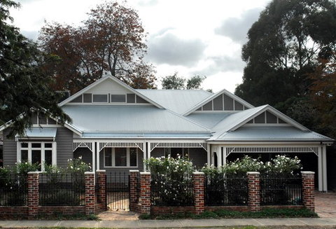 M J Bright Builders - Builders Victoria 0