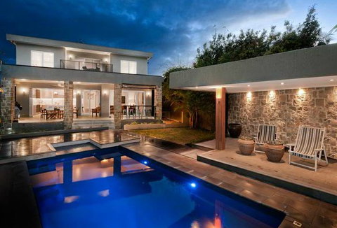 Blint R A Builder Pty Ltd - Builders Victoria 1