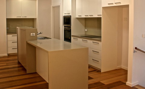 Max Reilly Commercial & Residential Builders - Builders Victoria 0
