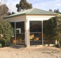 J  F Home Improvements - Builders Victoria