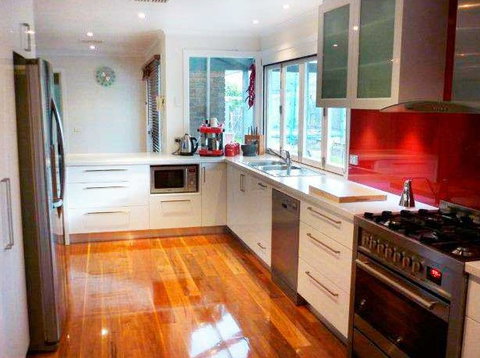 Jo's Makeovers - Builders Victoria 1